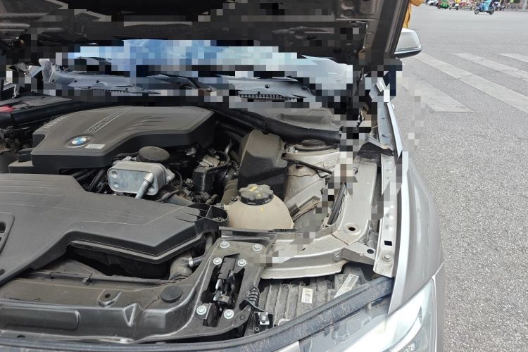 Used BMW 3 Series 2015 320Li Luxury Edition Fashion Model Engine Bay Left