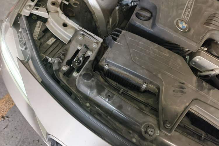 Used BMW 3 Series 2015 320Li Luxury Edition Fashion Model Engine Bay Right
