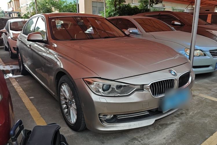 Used BMW 3 Series 2015 320Li Luxury Design Package Premium Edition Exterior 1