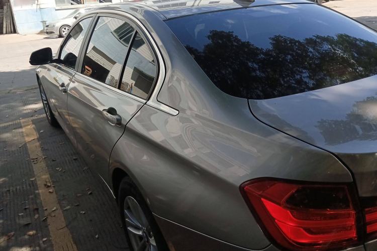 Used BMW 3 Series 2015 320Li Fashion Model Exterior 3