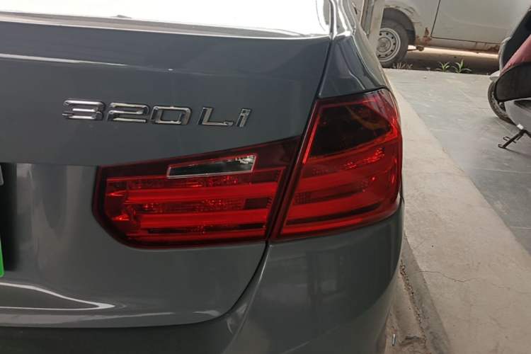 Used BMW 3 Series 2015 320Li Fashion Model Exterior 3