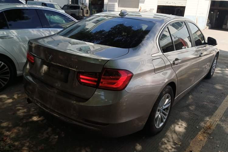 Used BMW 3 Series 2015 320Li Fashion Model Exterior 5