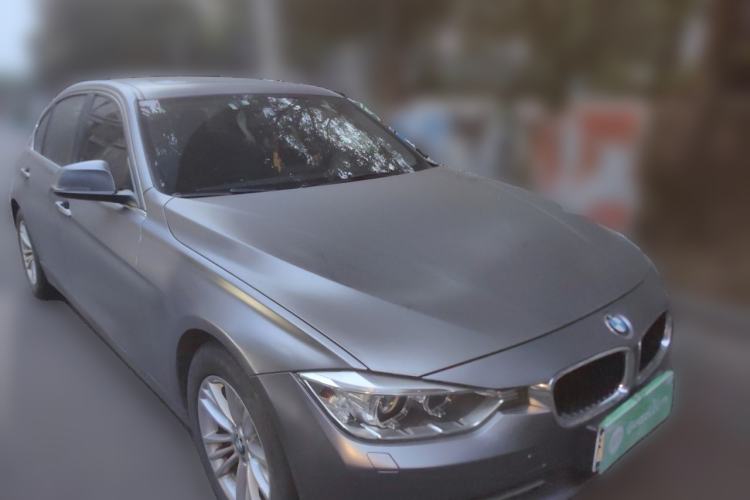 Used BMW 3 Series 2015 320Li Fashion Model Front Right 45 Deg