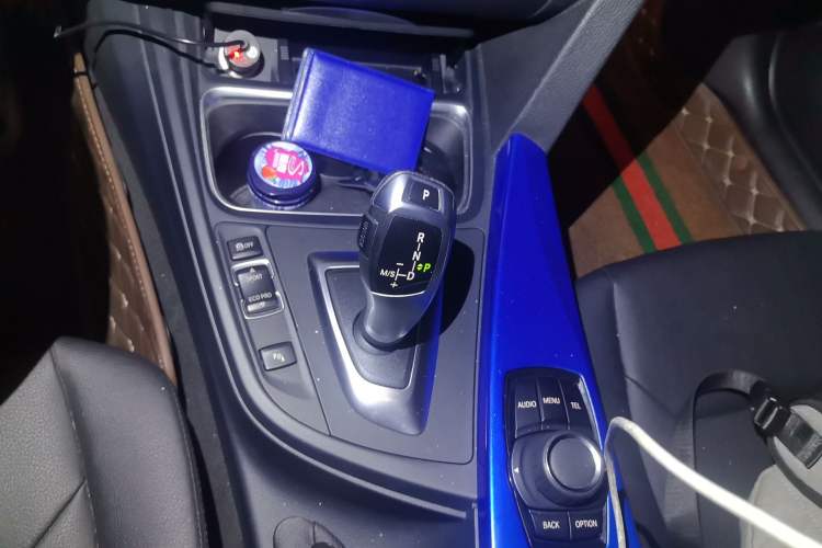 Used BMW 3 Series 2015 320Li Fashion Model Gear Lever