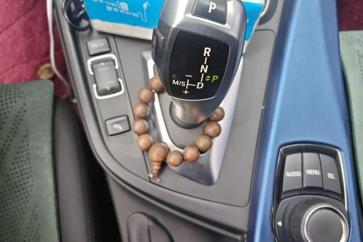Used BMW 3 Series 2015 320Li Luxury Edition Fashion Model Gear Lever