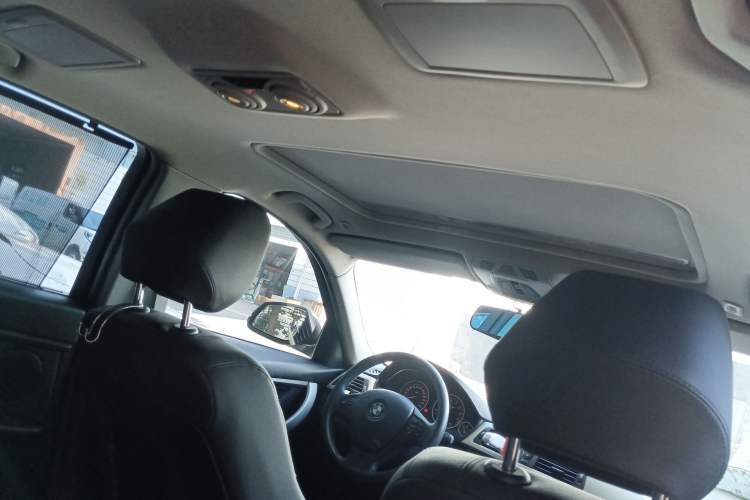 Used BMW 3 Series 2015 320Li Fashion Model Headliner