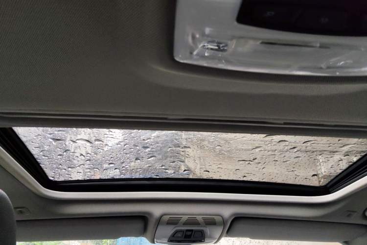 Used BMW 3 Series 2015 328i Sport Design Package Headliner