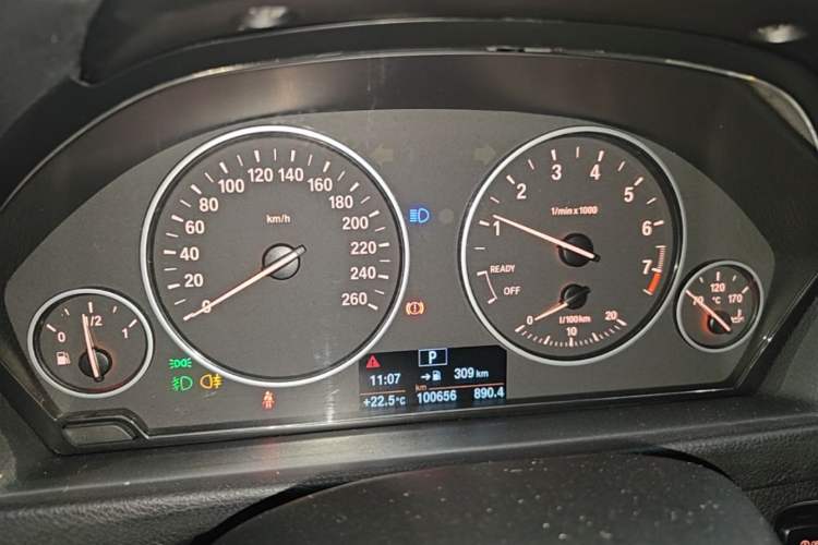 Used BMW 3 Series 2015 320Li Luxury Edition Fashion Model Instrument Cluster