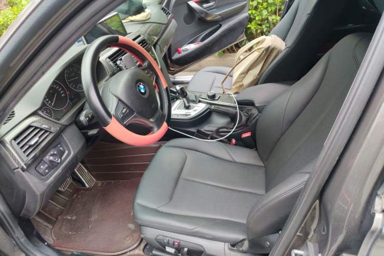 Used BMW 3 Series 2015 316Li Fashion Model Left Front Seat