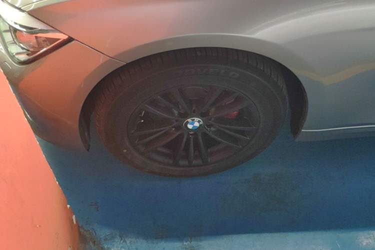 Used BMW 3 Series 2015 320Li Luxury Edition Fashion Model Left Front Wheel Hub