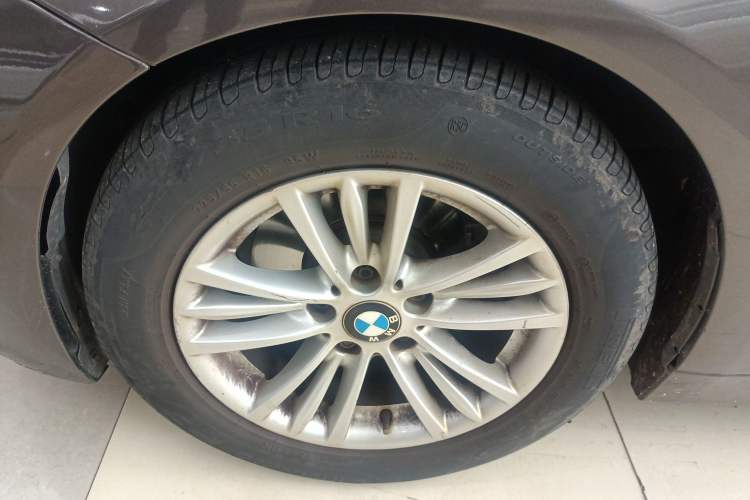 Used BMW 3 Series 2015 320Li Luxury Edition Fashion Model Left Front Wheel Hub