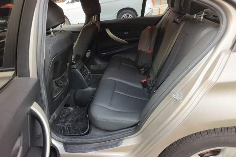 Used BMW 3 Series 2015 320i Luxury Line Stylish Edition Left Rear Seat