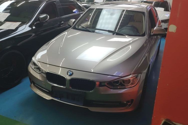 Used BMW 3 Series 2015 320Li Luxury Edition Fashion Model Guazi used car, China used car export, Used car for sale, Used BMW cars, Cheapest cars for sale