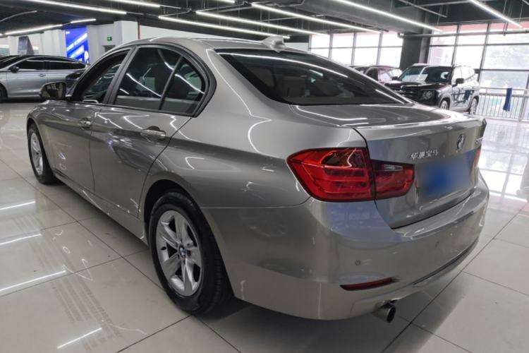 Used BMW 3 Series 2015 320i Luxury Line Stylish Edition Rear Left 45 Deg