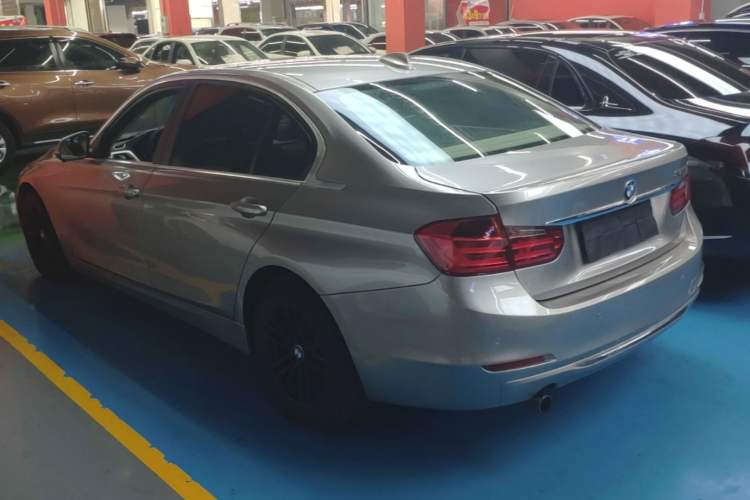 Used BMW 3 Series 2015 320Li Luxury Edition Fashion Model Rear Left 45 Deg