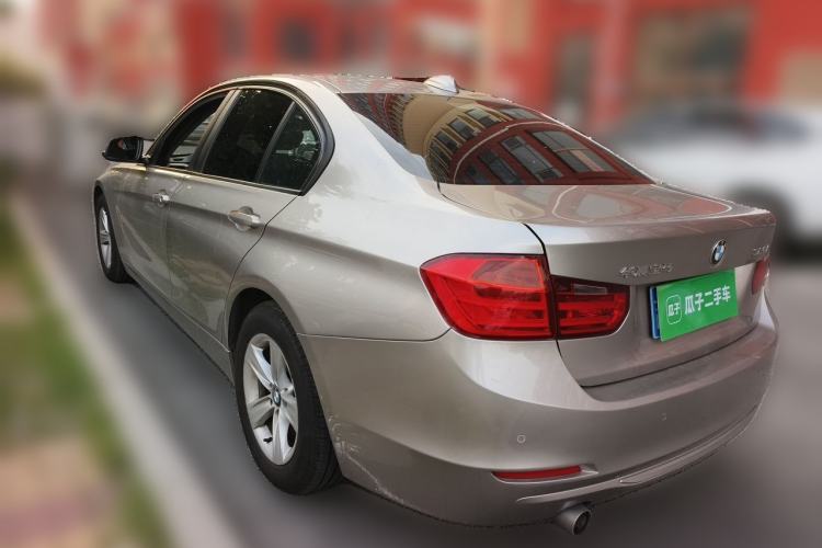 Used BMW 3 Series 2015 320i Luxury Line Stylish Edition Rear Left 45 Deg