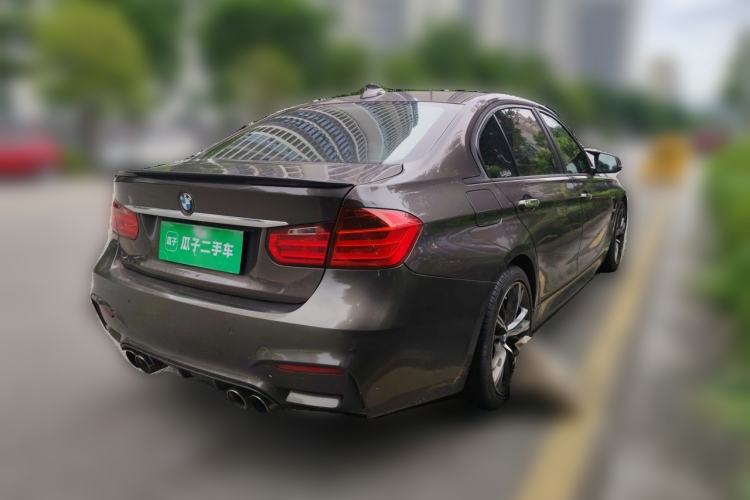 Used BMW 3 Series 2015 316Li Fashion Model Rear Right 45 Deg