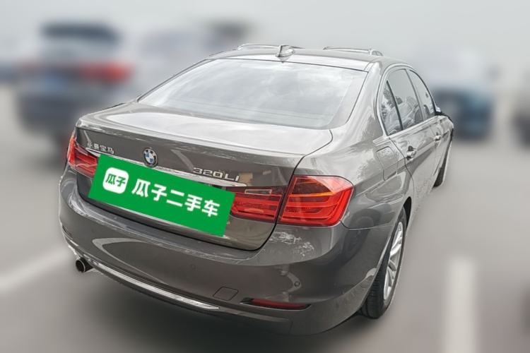 Used BMW 3 Series 2015 320Li Luxury Edition Fashion Model Rear Right 45 Deg