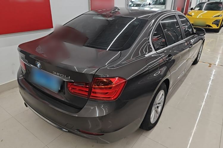 Used BMW 3 Series 2015 320Li Luxury Edition Fashion Model Rear Right 45 Deg