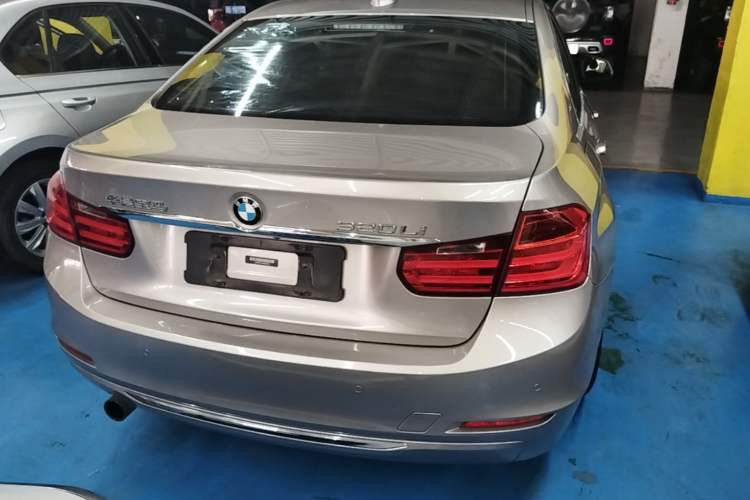 Used BMW 3 Series 2015 320Li Luxury Edition Fashion Model Rear