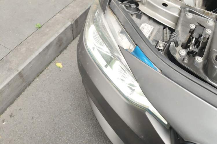 Used BMW 3 Series 2015 320Li Fashion Model Right Front Headlight