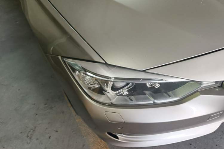 Used BMW 3 Series 2015 320Li Luxury Edition Fashion Model Right Front Headlight