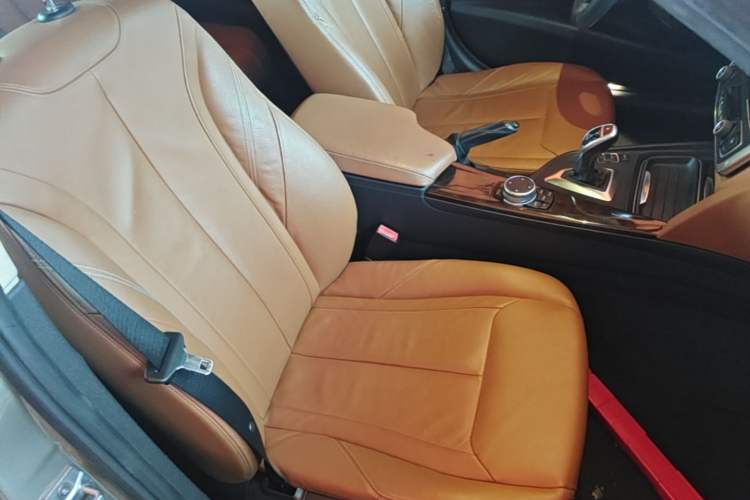 Used BMW 3 Series 2015 320Li Luxury Design Package Premium Edition Right Front Seat