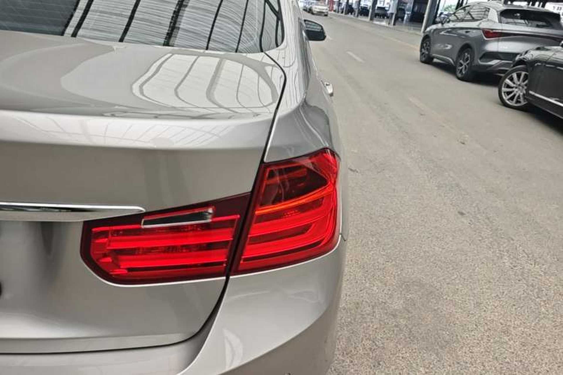 Used BMW 3 Series 2015 320Li Luxury Edition Fashion Model Right Rear Taillight