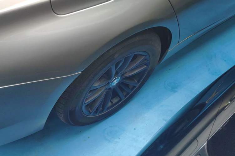 Used BMW 3 Series 2015 320Li Luxury Edition Fashion Model Right Rear Wheel Hub