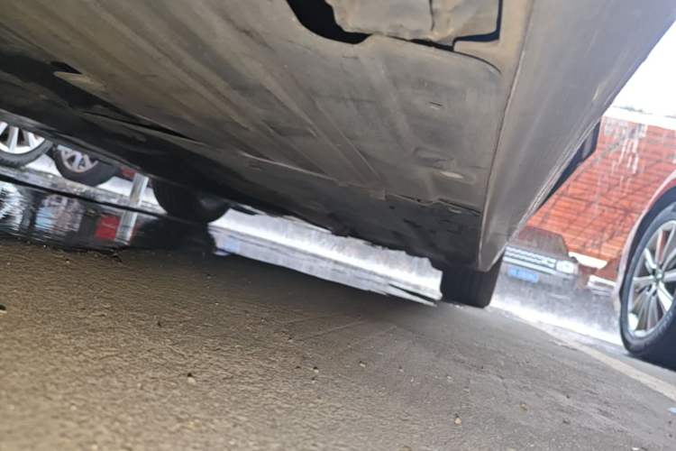 Used BMW 3 Series 2015 320Li Luxury Design Package Premium Edition Right Side Sill