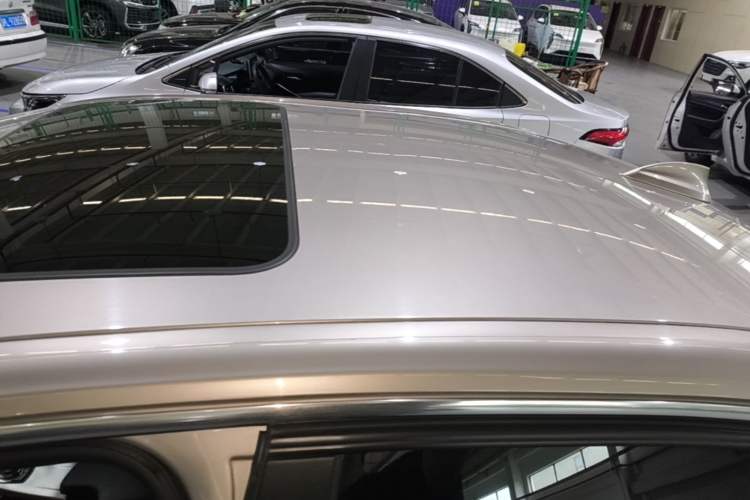 Used BMW 3 Series 2015 328Li Fashion Model Roof