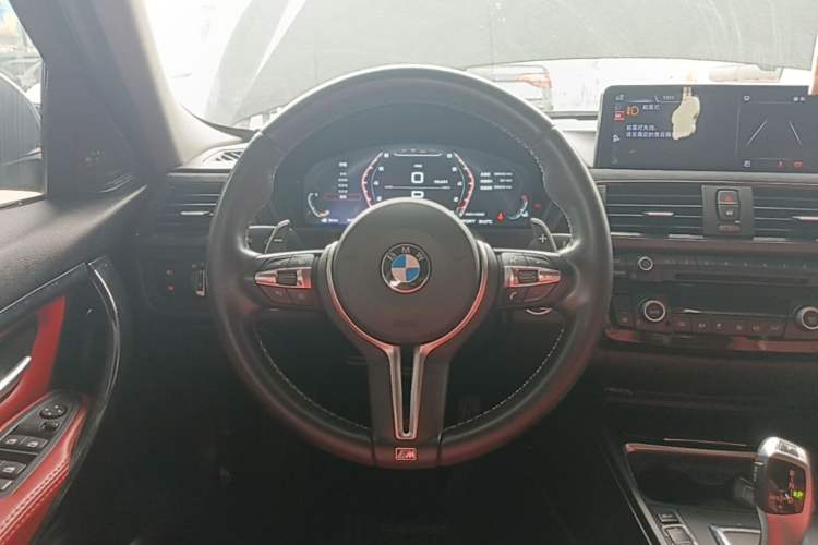 Used BMW 3 Series 2015 320Li Fashion Model Steering Wheel