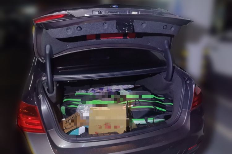 Used BMW 3 Series 2015 320Li Fashion Model Trunk