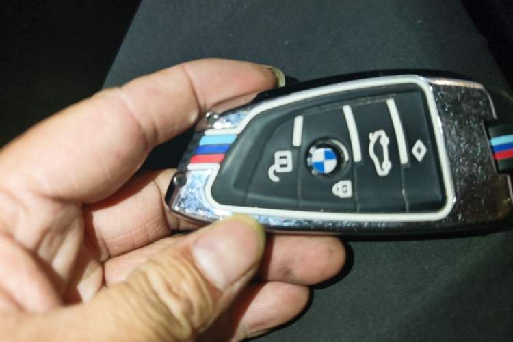 Used BMW 3 Series 2015 320Li Luxury Edition Fashion Model Vehicle Key