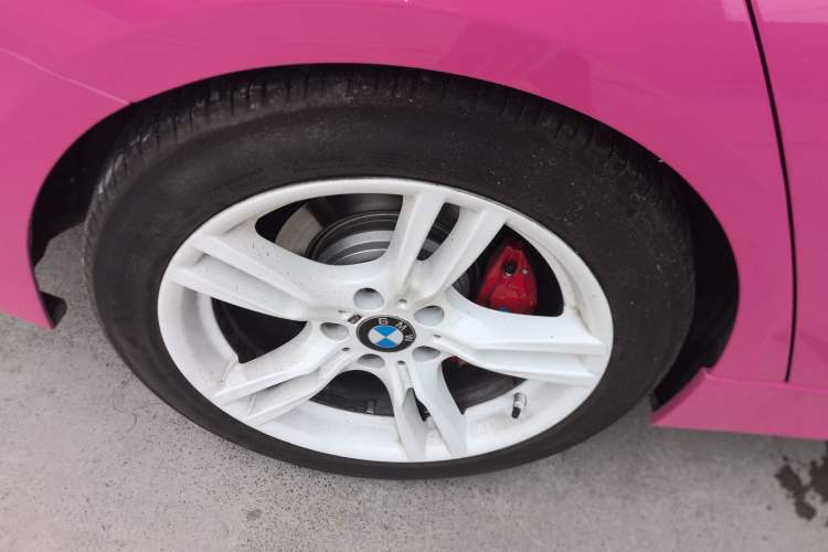Used BMW 3 Series 2015 320i Fashion Model Exterior 5