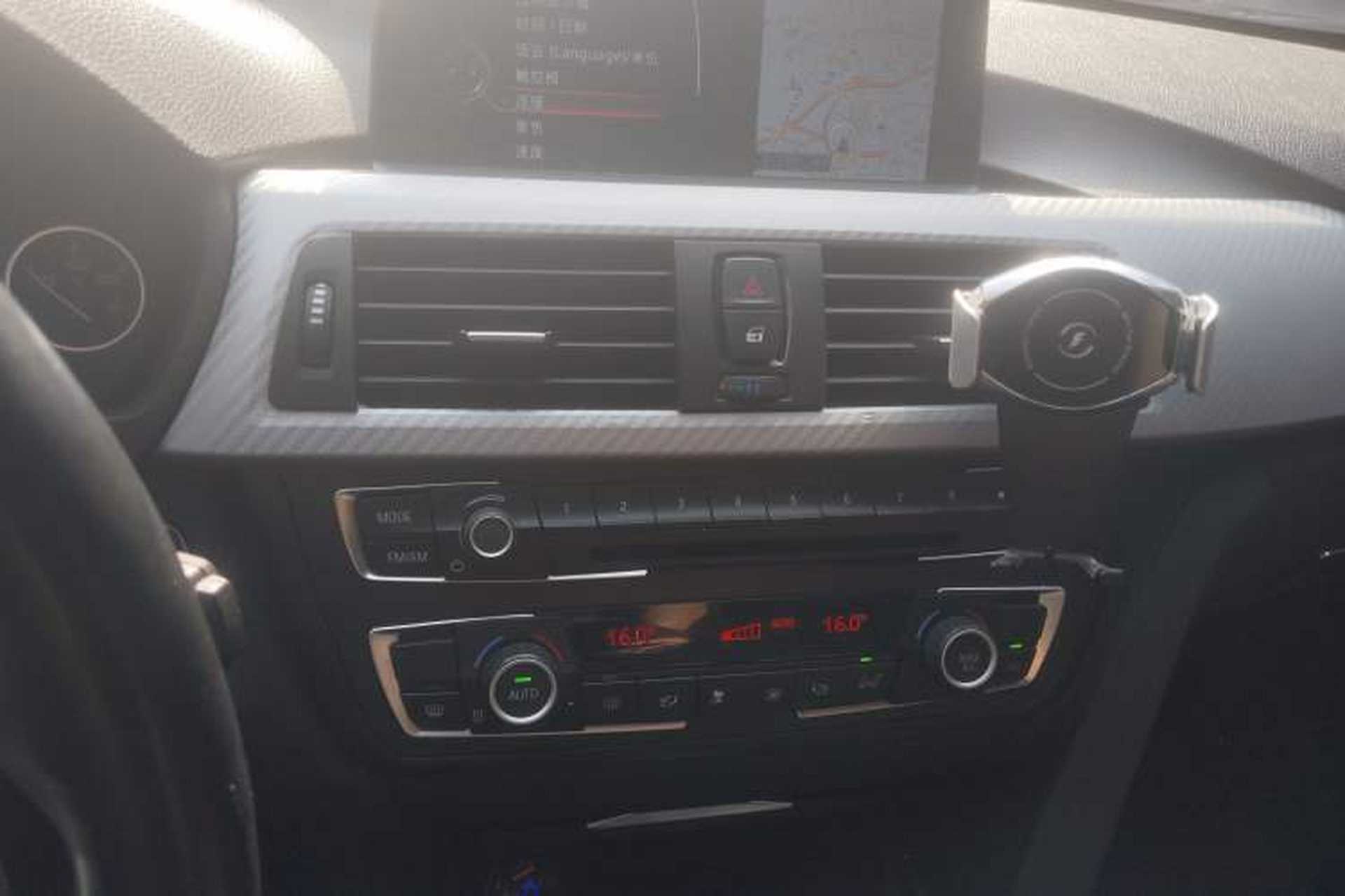 Used BMW 3 Series 2015 320Li Luxury Edition Fashion Model Audio And AC Panel