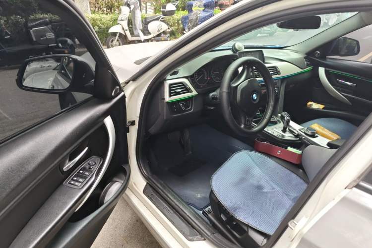 Used BMW 3 Series 2015 320Li Luxury Edition Fashion Model Driver Seat