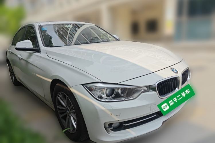 Used BMW 3 Series 2015 320Li Luxury Edition Fashion Model Front Right 45 Deg