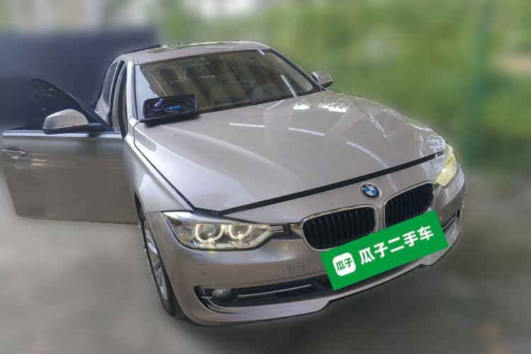 Used BMW 3 Series 2015 320Li Fashion Model Front Right 45 Deg