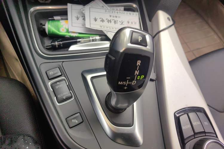 Used BMW 3 Series 2015 320Li Fashion Model Gear Lever