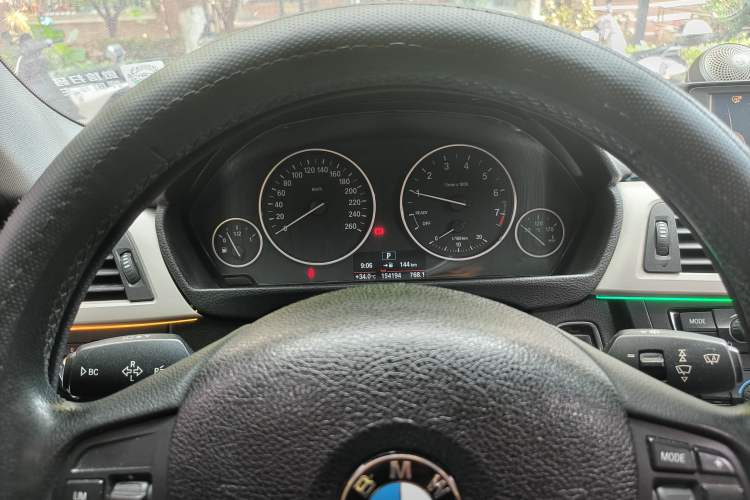 Used BMW 3 Series 2015 320Li Luxury Edition Fashion Model Instrument Cluster