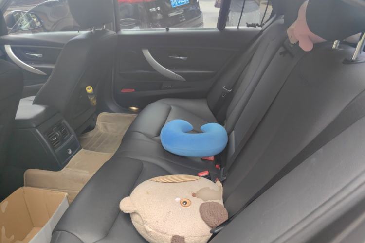 Used BMW 3 Series 2015 320Li Fashion Model Left Rear Seat
