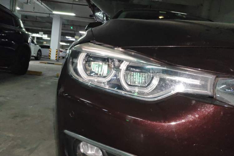 Used BMW 3 Series 2015 320Li Fashion Model Right Front Headlight