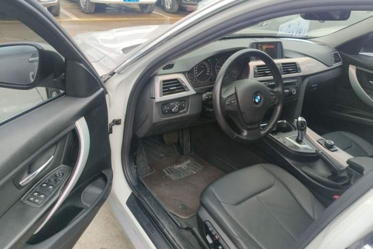 Used BMW 3 Series 2015 320Li Fashion Model Driver Seat