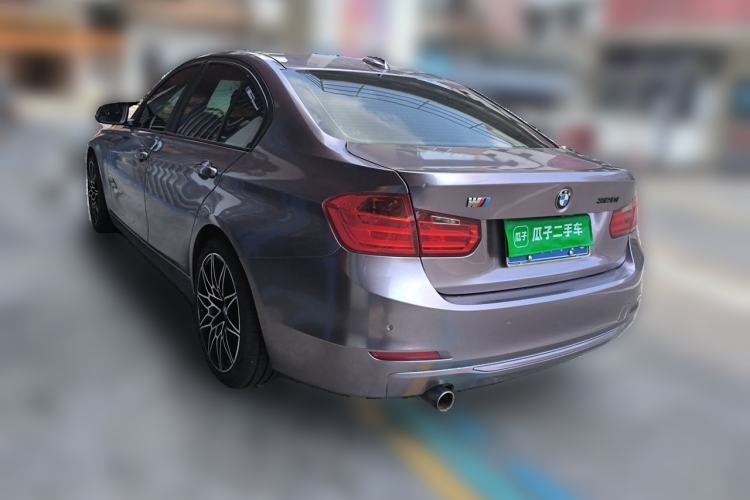 Used BMW 3 Series 2015 320i Luxury Line Stylish Edition Rear Left 45 Deg
