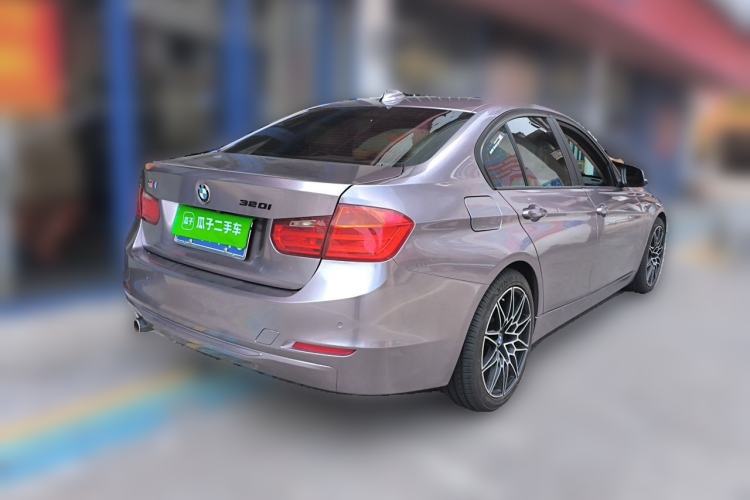 Used BMW 3 Series 2015 320i Luxury Line Stylish Edition Rear Right 45 Deg