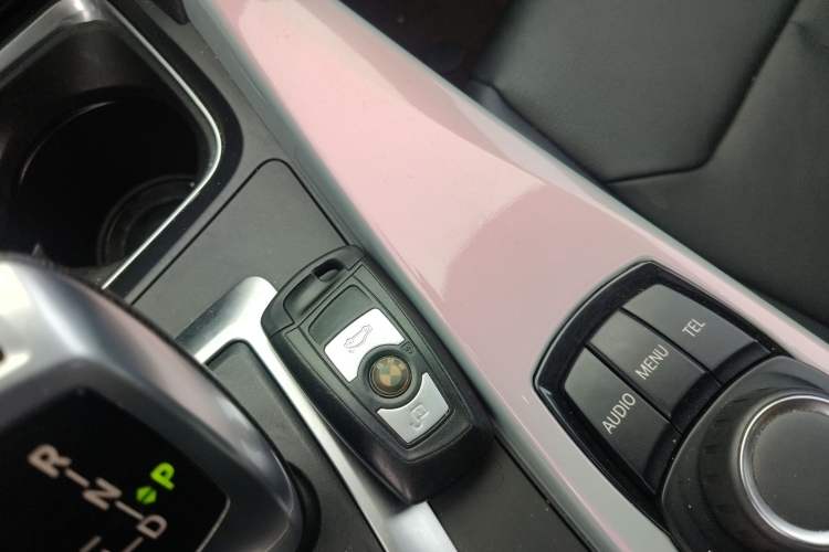 Used BMW 3 Series 2015 320Li Fashion Model Vehicle Key