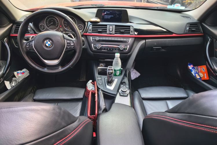 Used BMW 3 Series 2015 320i Sport Design Package Center Console