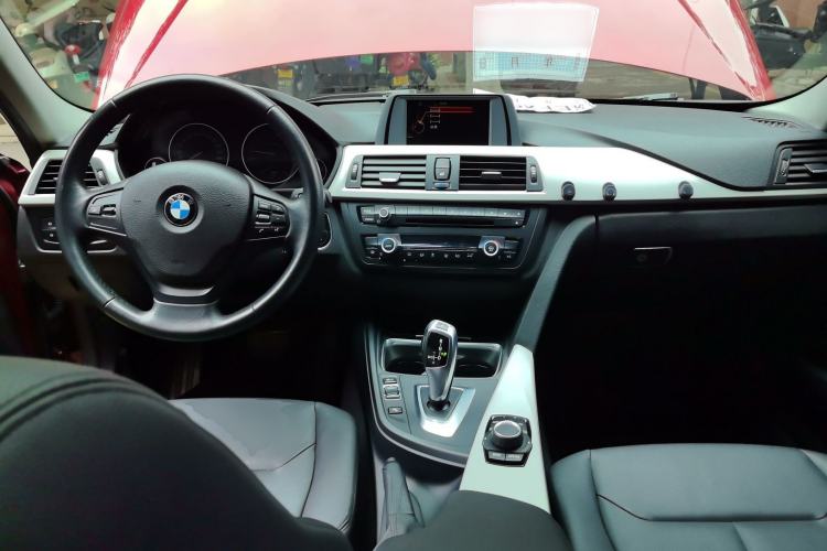 Used BMW 3 Series 2015 320Li Luxury Edition Fashion Model Center Console