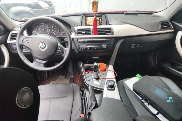 Used BMW 3 Series 2015 320Li Luxury Edition Fashion Model Center Console